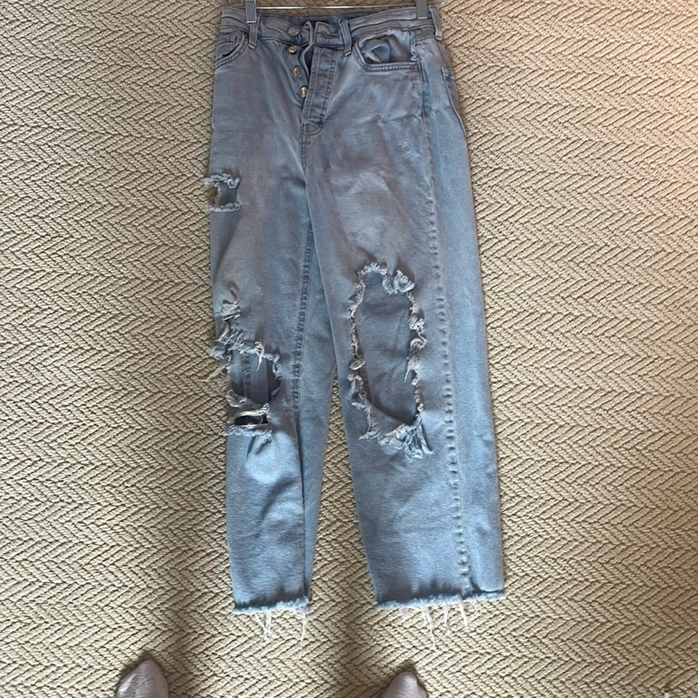 blue jeans super ripped stretchy material